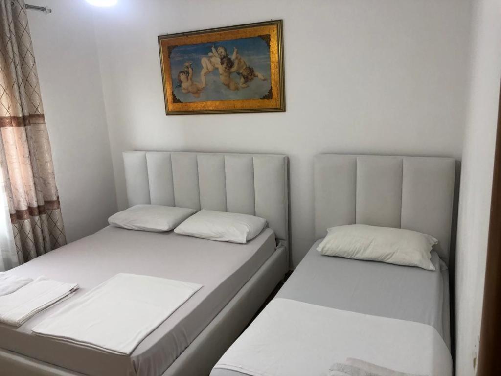 H&G Seaview Apartments ดูร์เรส ภายนอก รูปภาพ