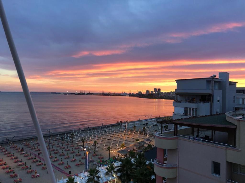 H&G Seaview Apartments ดูร์เรส ภายนอก รูปภาพ